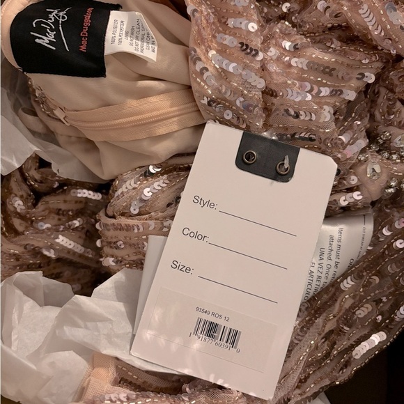 Size 12โ - Mac Duggal Pink Sequin Puff Sleeve Surplice Gown - Picture 4 of 6